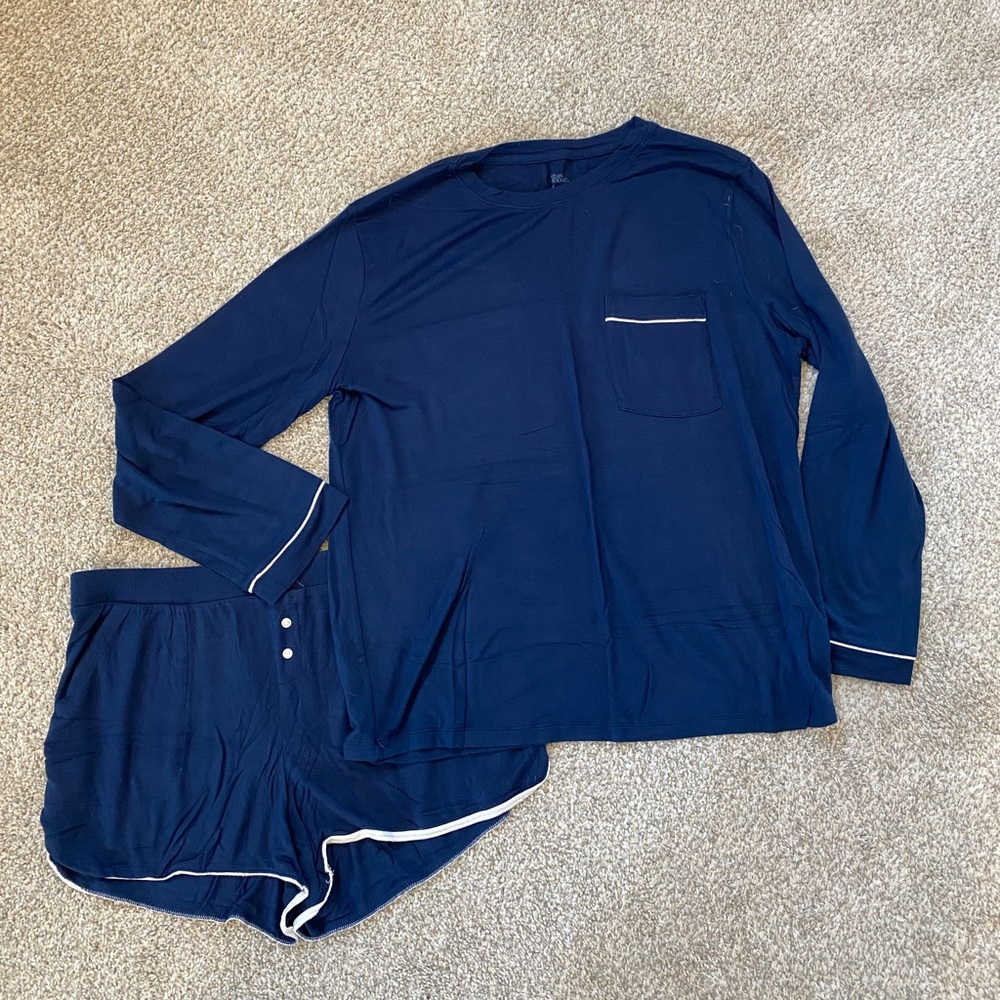 NWOT Pajama Set - Stars Above